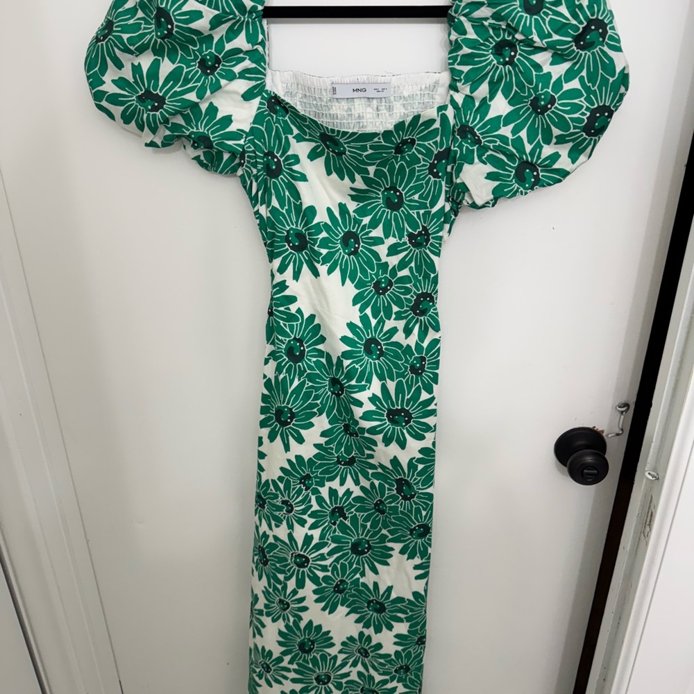 NEVER WORN Mango Green Floral Maxi Dress